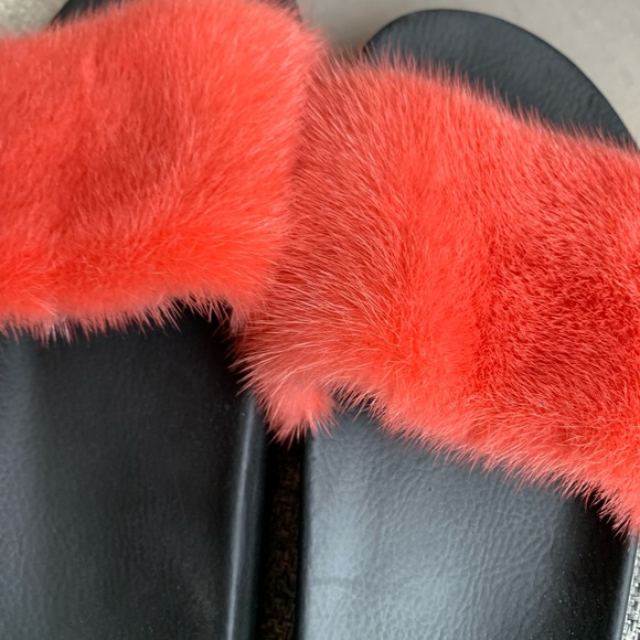 givenchy slides 9 - Picture 4 of 9